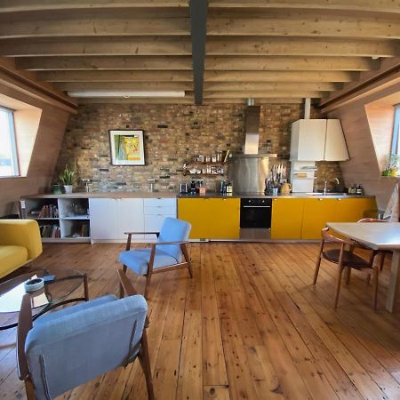 Bright & Beautiful Loft 10Mins To Shoreditch Лондон Екстериор снимка