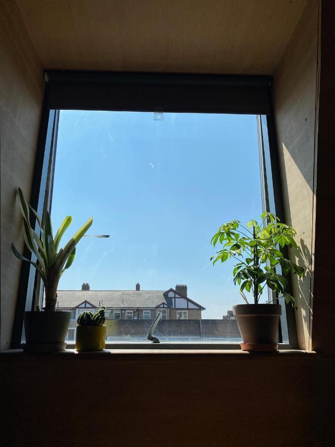 Bright & Beautiful Loft 10Mins To Shoreditch Лондон Екстериор снимка