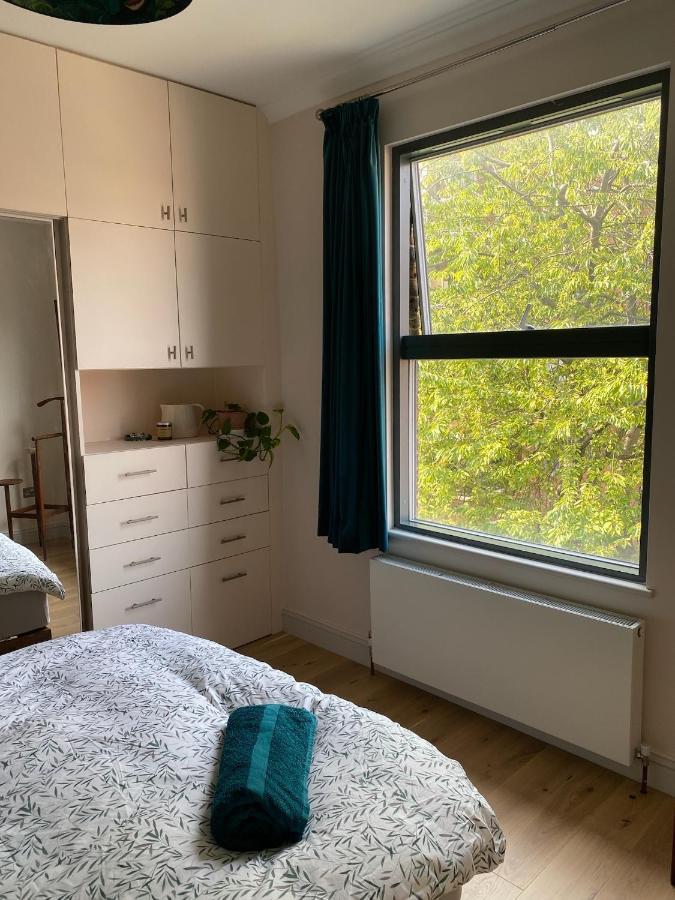 Bright & Beautiful Loft 10Mins To Shoreditch Лондон Екстериор снимка